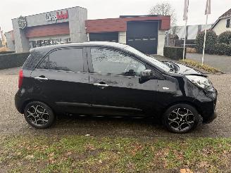 Kia Picanto  picture 6