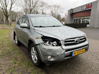 Toyota Rav-4  picture 7