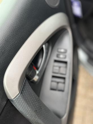 Toyota Rav-4  picture 14