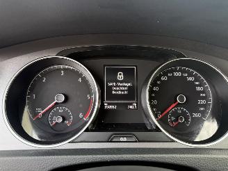 Volkswagen Golf  picture 11