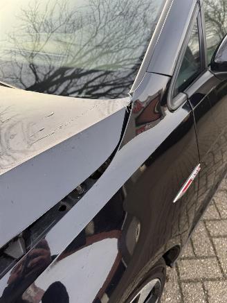 Volkswagen Golf 2.0 gti automaat picture 18