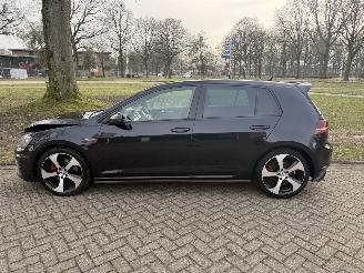Volkswagen Golf 2.0 gti automaat picture 2