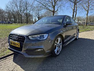 skadebil auto Audi A3 LIMOUSINE 2015/1
