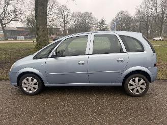 Opel Meriva  picture 2