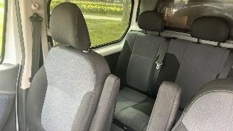 Opel Vivaro  picture 15