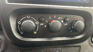 Opel Vivaro  picture 17