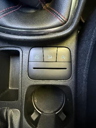 Ford Fiesta  picture 19