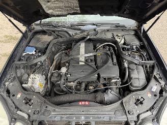 Mercedes E-klasse 200 picture 17