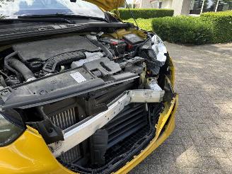 Peugeot 208  picture 13