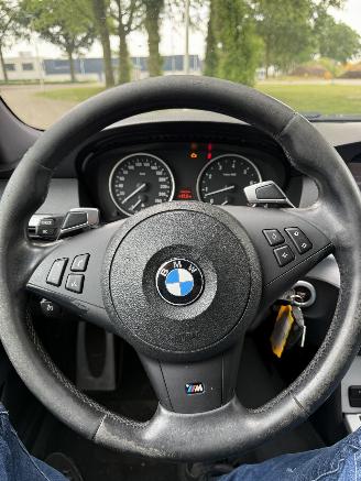 BMW 5-serie 530 i picture 12