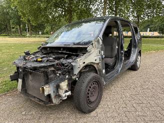 skadebil auto Dacia Lodgy  2012/1