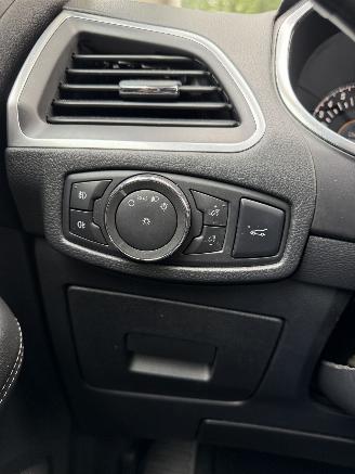 Ford S-Max  picture 31