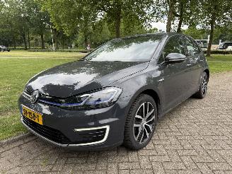 krockskadad bil auto Volkswagen e-Golf  2018/1