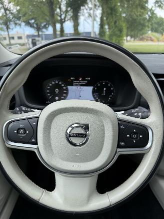 Volvo V-60  picture 30