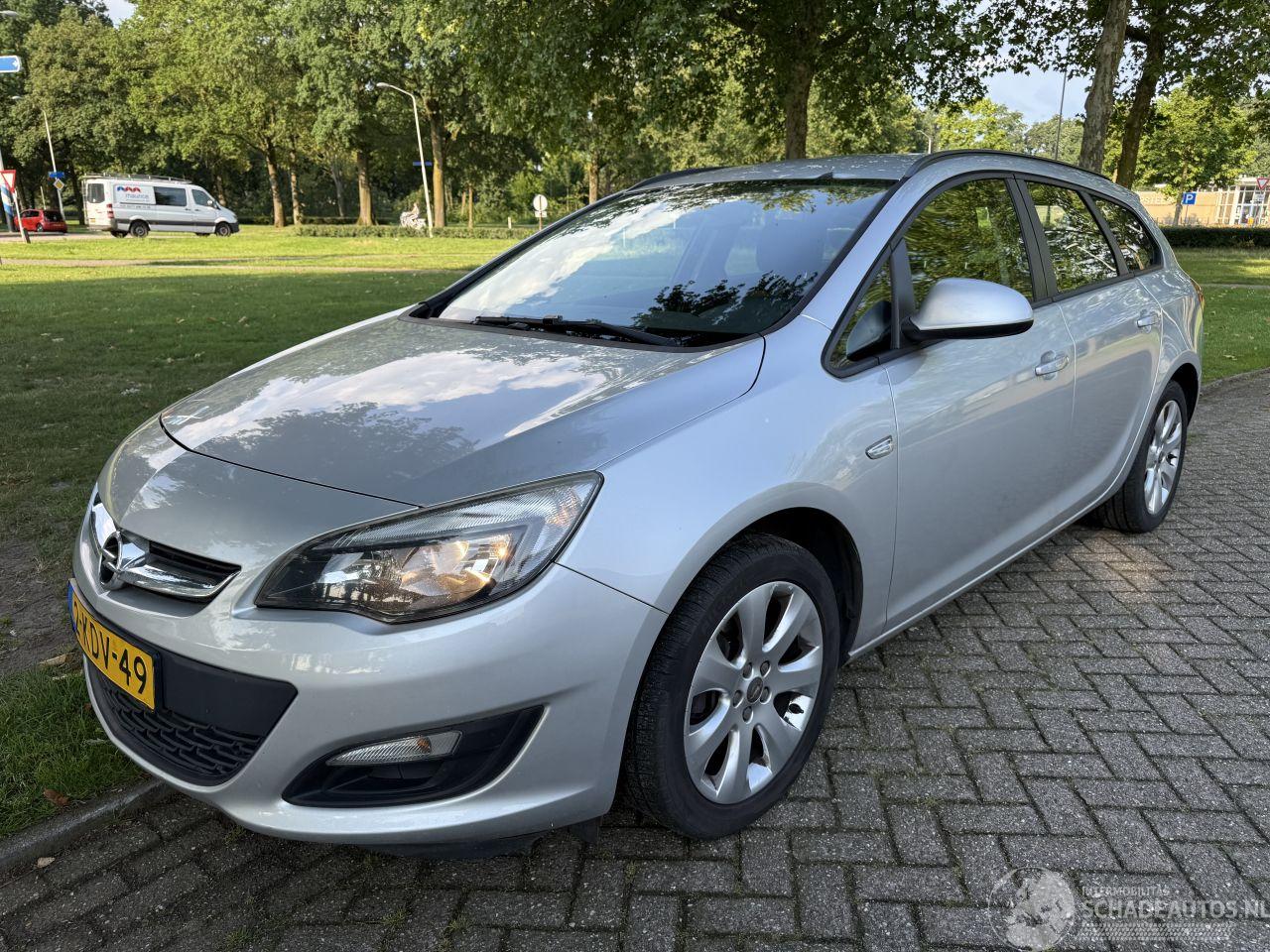 Opel Astra SPORTS TOURER