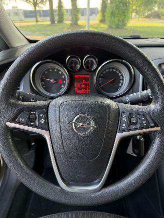 Opel Astra SPORTS TOURER picture 15