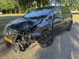 uszkodzony samochody osobowe Toyota Verso 1.6 2018/1