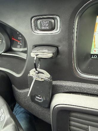 Volvo V-40  picture 15