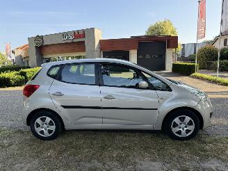 Kia Venga  picture 6