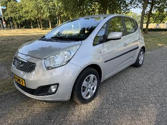 krockskadad bil auto Kia Venga  2010/1