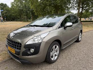 skadebil auto Peugeot 3008  2009/1