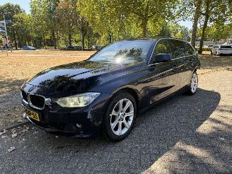 Unfallwagen BMW 3-serie  2013/1