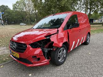 skadebil bedrijf Mercedes Citan  2022/1
