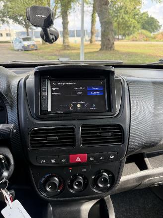 Opel Combo  picture 29