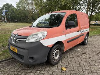 krockskadad bil bedrijf Renault Kangoo  2017/1