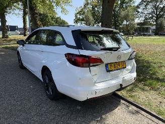 Opel Astra SPORTS TOURER+ picture 9