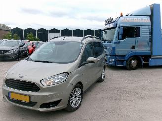 Unfallwagen Ford Tourneo Connect 1.0  Ecoboost   Titanium 2018/2