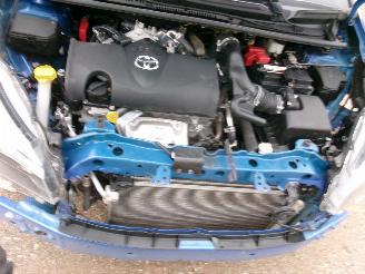 Toyota Yaris 1.5  Y20-Comfort picture 14