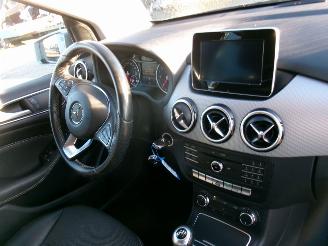 Mercedes B-klasse 180 CDI 1.5 picture 24
