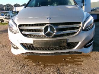 Mercedes B-klasse 180 CDI 1.5 picture 11