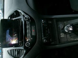 Ford Ka+ 1.2 Titanium picture 24