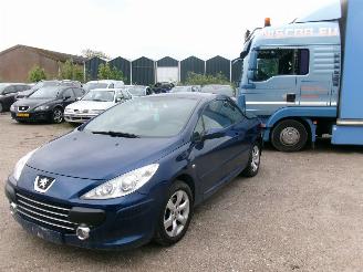 Schadeauto Peugeot 307 1.6 CC - Cabrio 2006/3