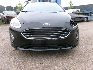 Ford Fiesta 1.0 Titanium picture 11