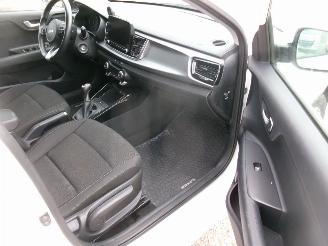 Kia Rio 1.0 Lounge picture 15