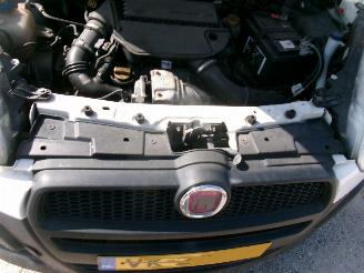 Fiat Doblo 1248 CC - 55 KW Bestelwagen picture 28