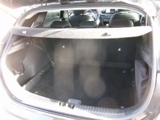 Kia Ceed 1.0 5 DRS HB Lounge picture 22
