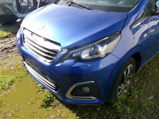 Peugeot 108 1.0 Style - 5DRS Automaat picture 5