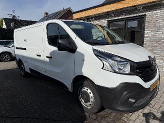 Renault Trafic 2x schuifdeur WB 350cm 92KW NAVI picture 2
