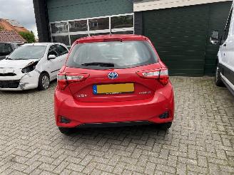 Toyota Yaris 1.5 Hybrid 5drs VASTE PRIJS. picture 4
