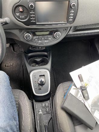 Toyota Yaris 1.5 Hybrid 5drs VASTE PRIJS. picture 58