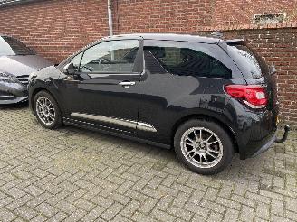 skadebil auto Citroën DS3 e-HDI 1.6 So Chic 2012/3