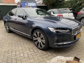 Unfallwagen Volvo S-90 T8-Recharge 2.0 Inscription Exclusive 2023/1