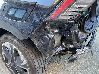 MG MG4 150KW Luxury 64 KWh picture 30