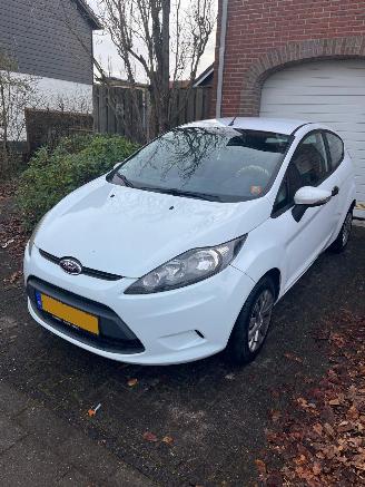 krockskadad bil auto Ford Fiesta 1.25 Limited 3drs 2012/6