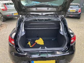 Renault Clio 0.9 TCe Limited gereserveerd picture 13
