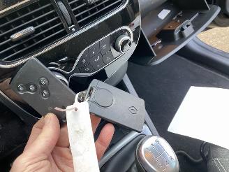 Renault Clio 0.9 TCe Limited gereserveerd picture 30